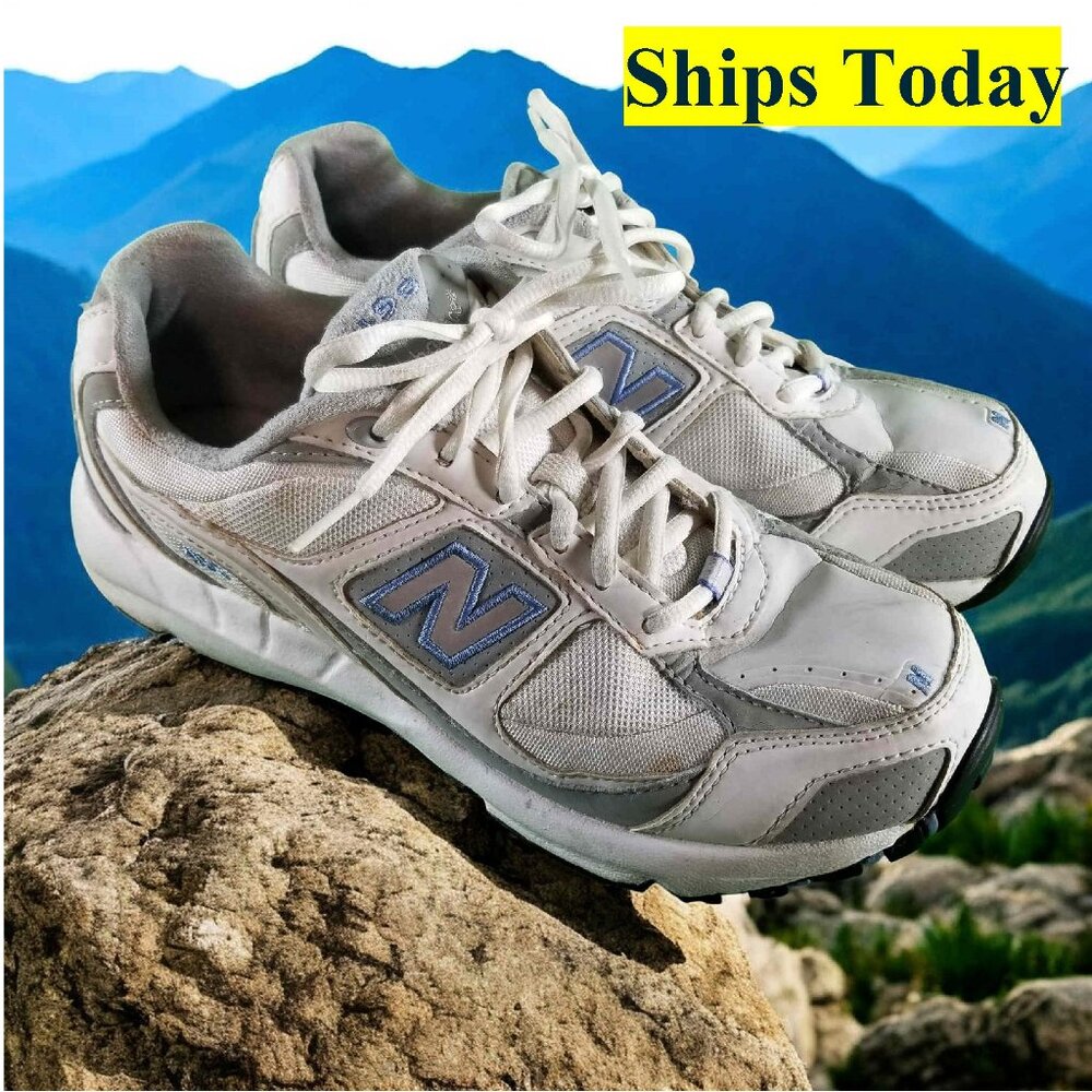 New Balance 490 Women's Size 9 White Athletic Running Shoes 11557
